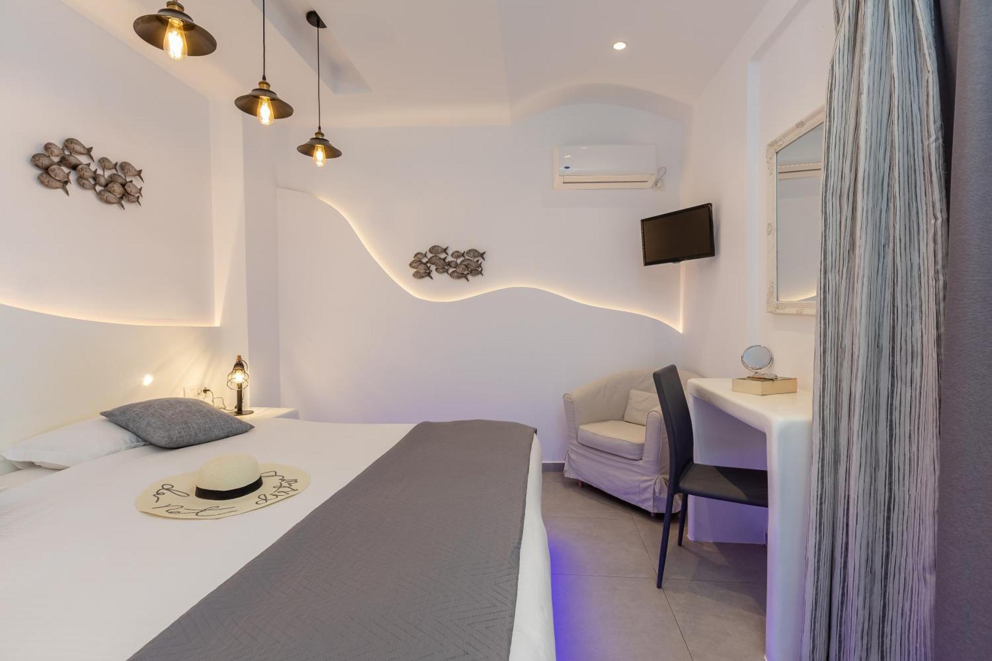 Nikolas Hotel คาร์เทราดอส ภายนอก รูปภาพ